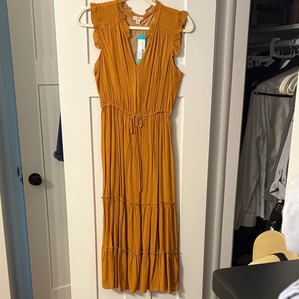 Sleeveless Mustard Yellow Midi Dress